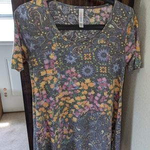 LuLaRoe Perfect Tee